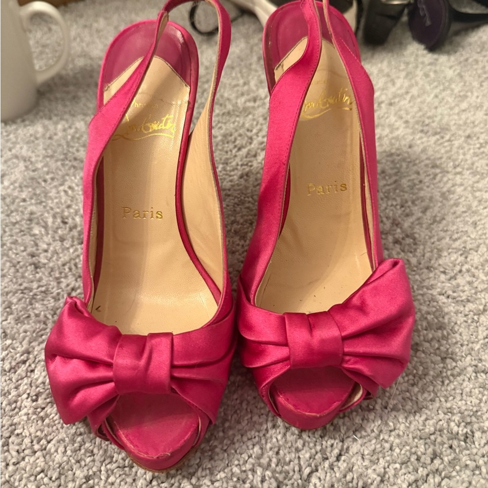 Authentic Christina louboutin Pink Satin sling back Peep-Toe Heels